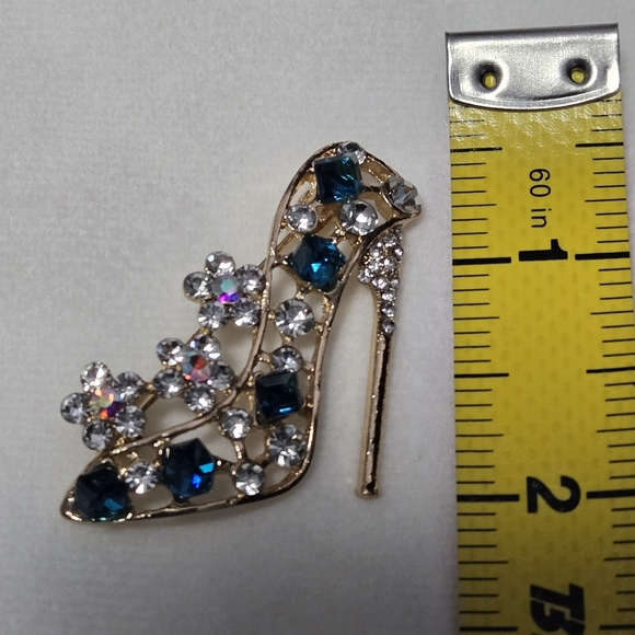 High Heel Brooch with Teal and Clear Crystals - Picture 2 of 2
